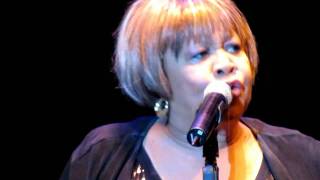 Mavis Staples - Creep Along Moses