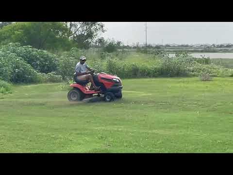 Husqvarna TS 242XD 42' 21 5 HP Kawasaki Garden Tractor Review