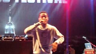 KiD CuDi - Make Her Say &amp; Simple As (LIVE) @ Thisis50 Fest in NYC