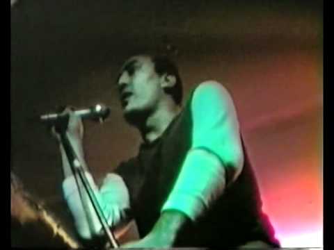 PRIMITIVOS - Bilbao Live Rock 1987 - La caza.Flv