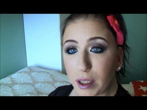 VLOGMAS #1 4th December 2011