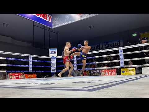 Dionatha Tobias/Sangmorakot vs. Chatpichit SorSor. Toipadriw // Blue Arena Stadium.