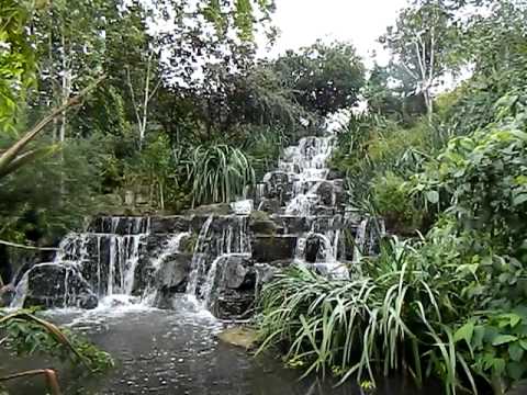Водопад в Regent's Park