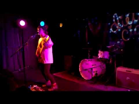 Diet Cig - Barf Day - Live @ Stengade, Copenhagen / København, Oct. 6, 2017