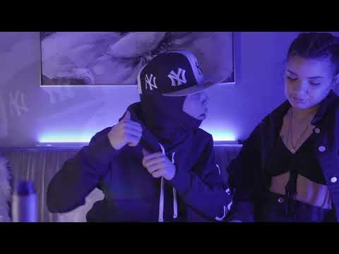 Nino Bueno by Goris la Glue