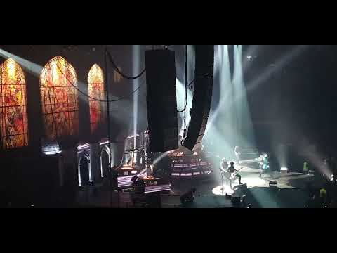 Ghost- Square Hammer live in Badalona (Barcelona) 07-05-2022