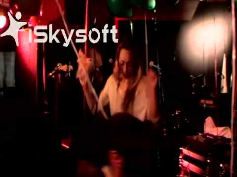 Camilla Luna & Carina Istre- Cant get enough @ Stopp Pressen