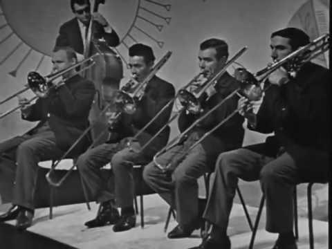 Концертный эстрадный ансамбль п/у Вадима Людвиковского (1968)