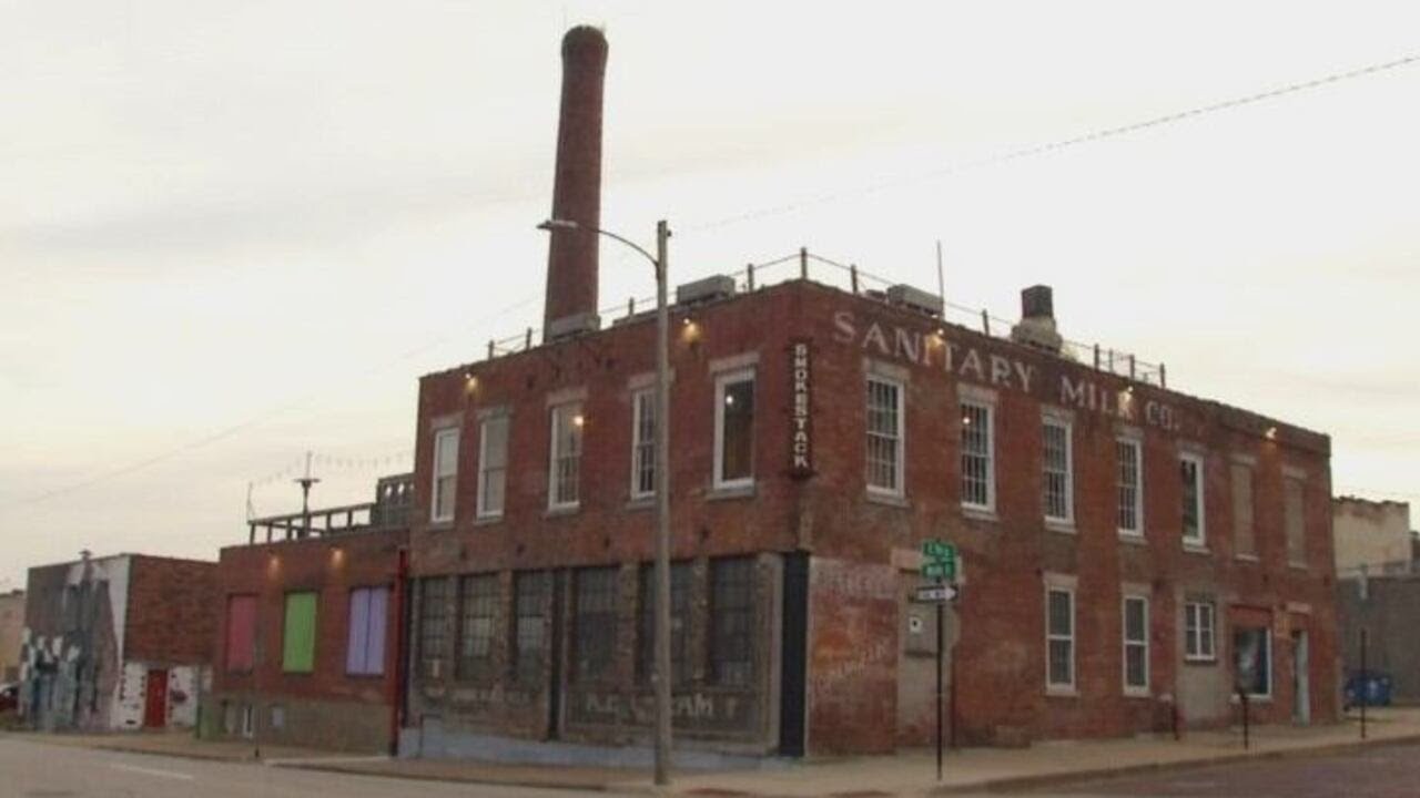 Popular Dubuque bar, music venue up for sale, closing at the end of the year