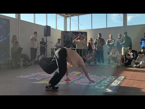 Hannah vs. Chachara vs. Ujin vs. Avius vs. AZ | Red Bull Bc One Cypher Midwest USA Prelims