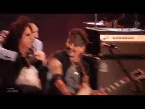 STEVEN TYLER, MARILYN MANSON drop in on HOLLYWOOD VAMPIRES