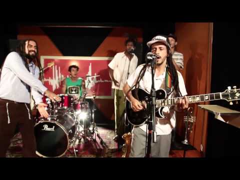 Raizes que tocam   Inveja CLIPE OFICIAL