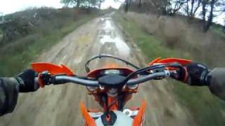 preview picture of video 'Viking Way on KTM 250 exc f between Buckminister and Skillington Airport'
