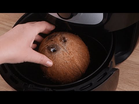 Coloca el coco en la freidora de aire, el resultado te sorprenderá
