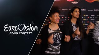 Mélanie René sings Time To Shine unplugged (Switzerland)