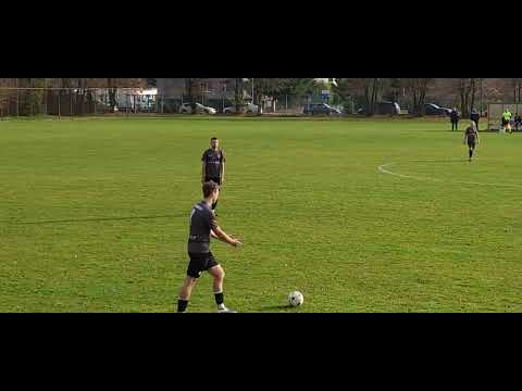 Czarni Jelcz Laskowice - LKS Skra Wojnowice 0:3(0:0).