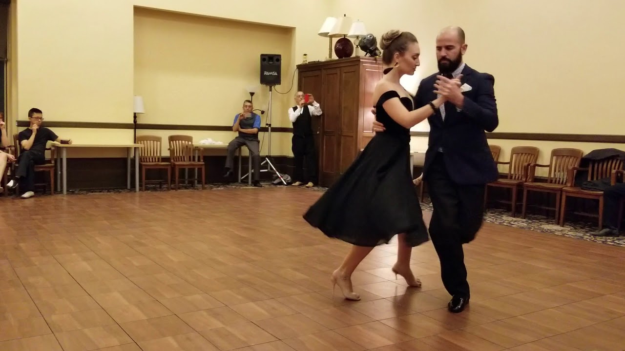 Lorena Gonzalez & Gaston Camejo performance at Milonga La Paz on April 7, 2019 (vals)