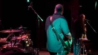 Reeves Gabrels &quot;Bus Stop&quot; Live