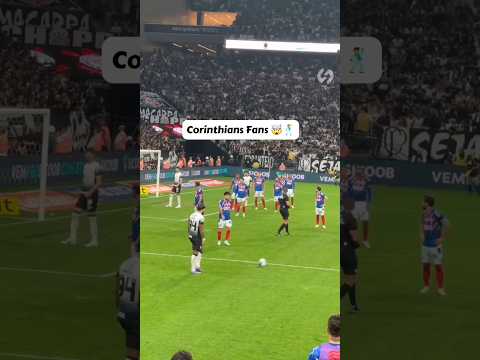 Memphis Depay's Insane Free Kick In Front Of Corinthians Fans 🤩 #depay #corinthians #fans