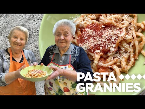 Make your own spaghetti & tomato sauce | Easy, Fast & Delicious!