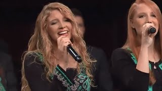 THE COLLINGSWORTH FAMILY - FEAR NOT TOMORROW (Live with lyrics)
