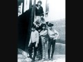 Question Mark & the Mysterians - Smokes Question Mark & the Mysterians - Smokes