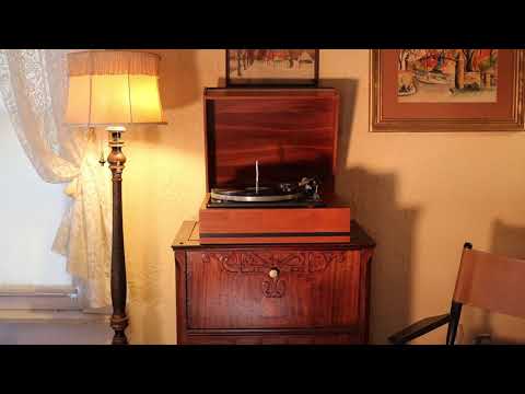 "Northwest Outpost".. Pt  2..(Rudolf Friml)..Nelson Eddy.. Columbia 78 rpm..se t690..1947