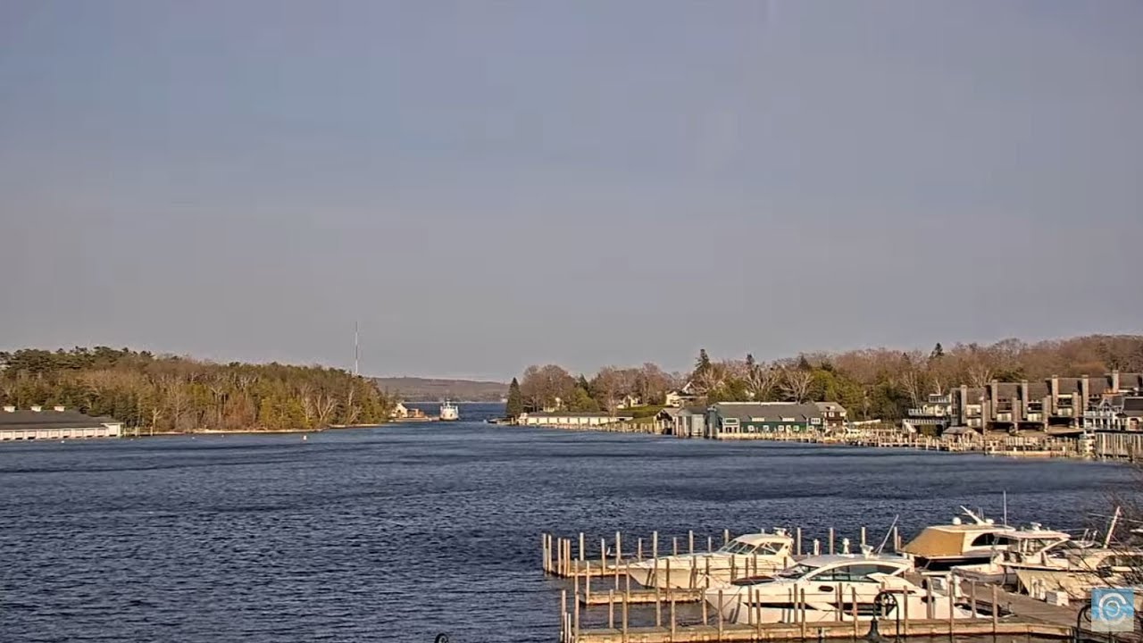 Post: Round Lake Webcamwebcam