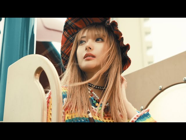 安斉かれん、"青汁王子"がガチ婚活する新番組の主題歌決定をサプライズ発表にファン歓喜! 「かれんちゃんの活躍超~嬉しい」 3 YouTubeサムネイル