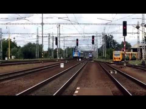Odjezd R 807 + příjezd a odjezd vlaku os 4216 s pozdravy