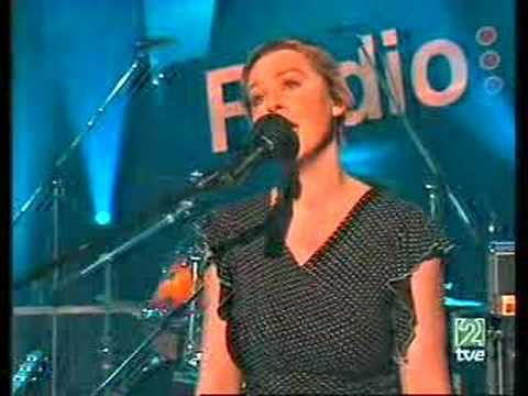 Anathema -  A Natural Disaster (live, Radio 3, June 2004)