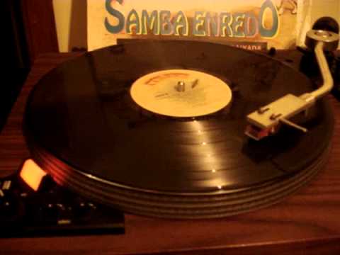 G.R.C. Última Hora da Divisa - O Que é Que a Divisa Tem