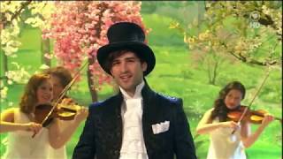 Adya &amp; Manuel Palomo - Uberall Auf Der Welt (Das große Fest zum Jubiläum)