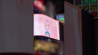 [原神] 那個3D廣告也到新宿播放了