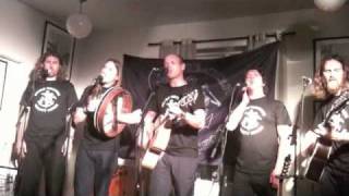 Storm Weather Shanty Choir på Hagen, Florø