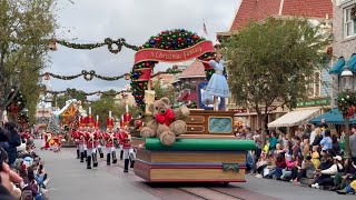 Download lagu [4K] Disneyland A Christmas Fantasy Parade 2025 | 60FPS POV mp3