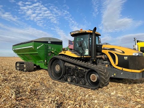 Cat Challenger MT845C Tractor & Brent 1084 Working in the Field