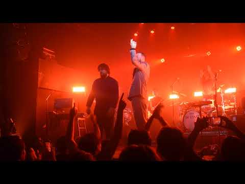 De Staat - Pikachu (Madrid 2019)