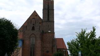 preview picture of video 'Kościół Świętego Krzyża w Środzie Śląskiej'