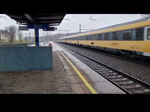 Regiojet 162.115 at Praha Liben with a service for Ostrava