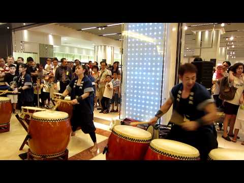 ABERTURA DO SUPERMERCADO ISETAN KLCC