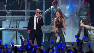 Belinda ft.Pitbull &quot; Egoista&quot;  En Vivo Premios Juventud 2010