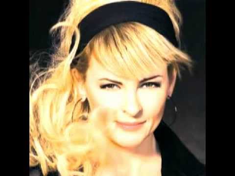 IVETA BARTOŠOVÁ - MIX