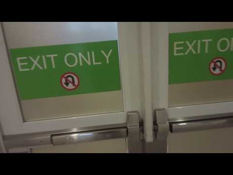 image-Is there a shuttle from DFW Airport to downtown Dallas?