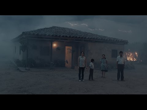 La tierra y la sombra