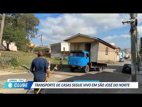 Transporte de casas segue vivo em São José do Norte, uma tradição de anos no sul do Brasil