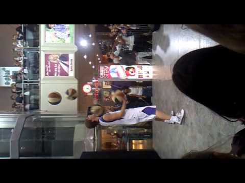 SEB, Zcalacee, Ali & Ethan Allee Center ESSEN;.