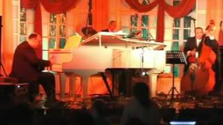 Marian Petrescu   On the Trail Oscar Peterson Hot Jazz Ploiesti 11 05 2007