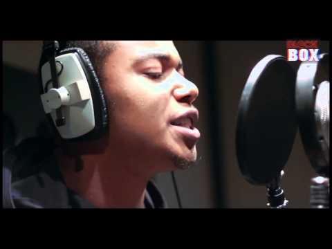 L'zo - Blackbox Freestyle (S3 Ep 138)