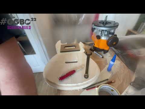 The Great Guitar Build Off 2022 - Episode III - the one with the massive cockup!